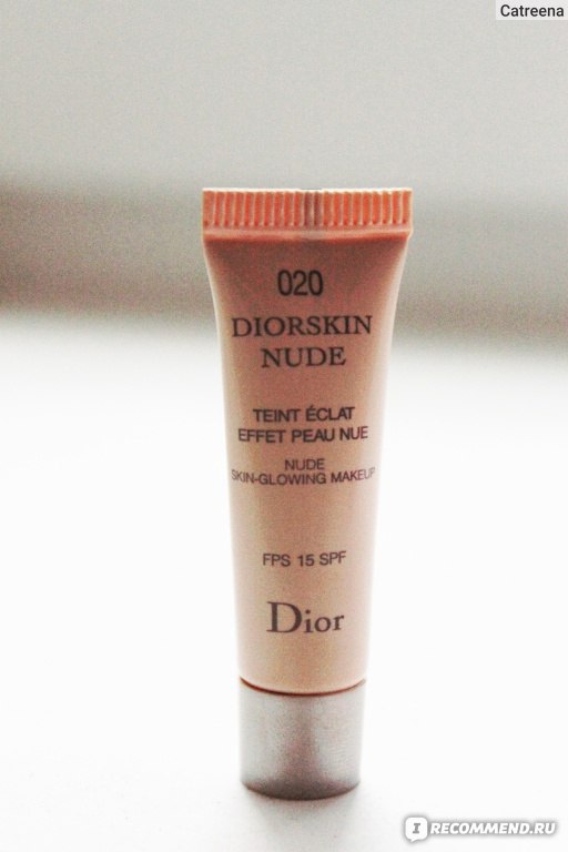 Dior Diorskin Nude Skin Glowing Makeup Spf