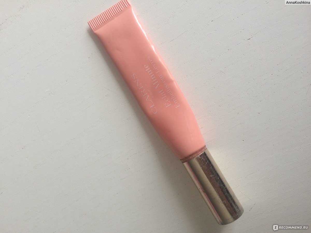 Lumene Raspberry Miracle Lip Perfecting Balm