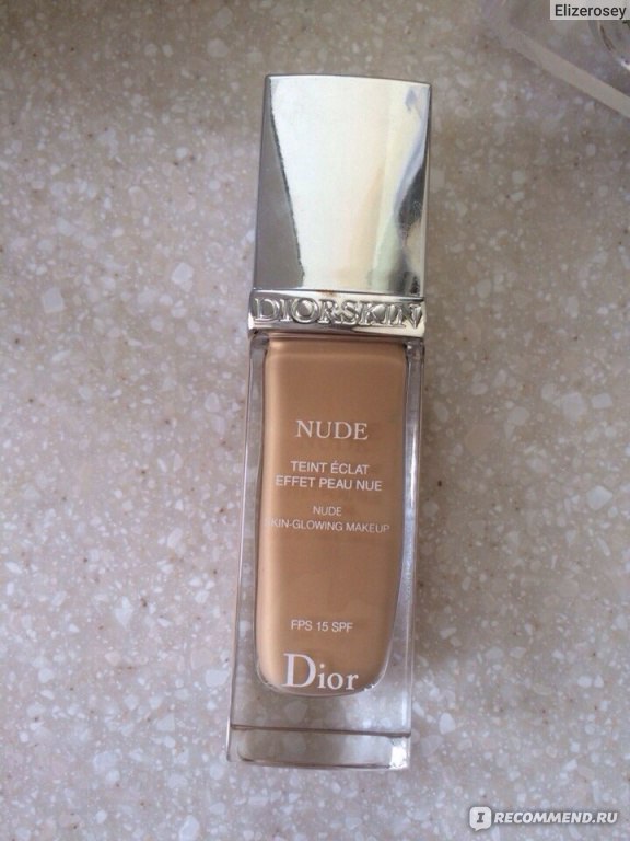 Тональный крем Dior Diorskin Nude Skin glowing Makeup SPF 15