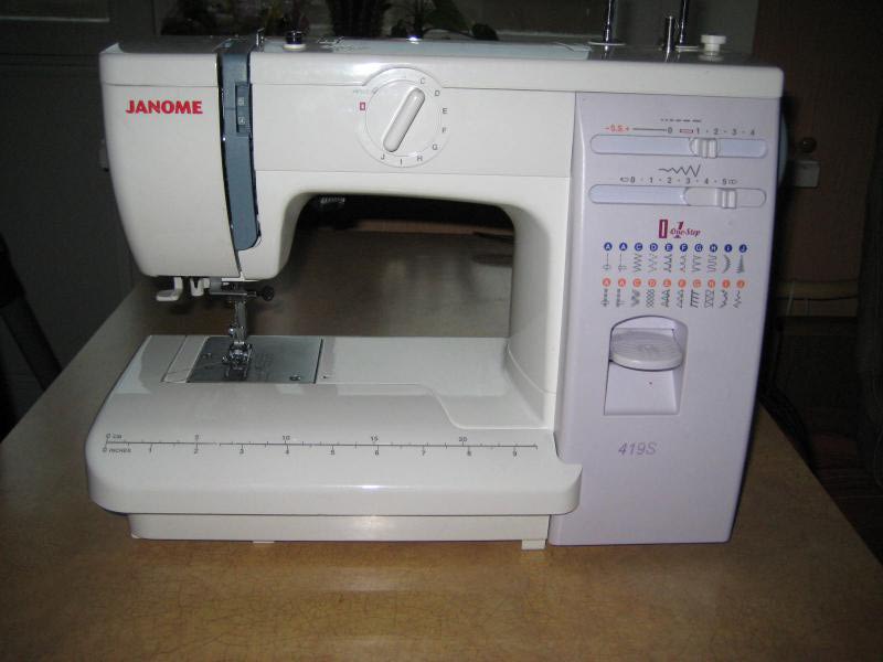   Janome 419s   -  7