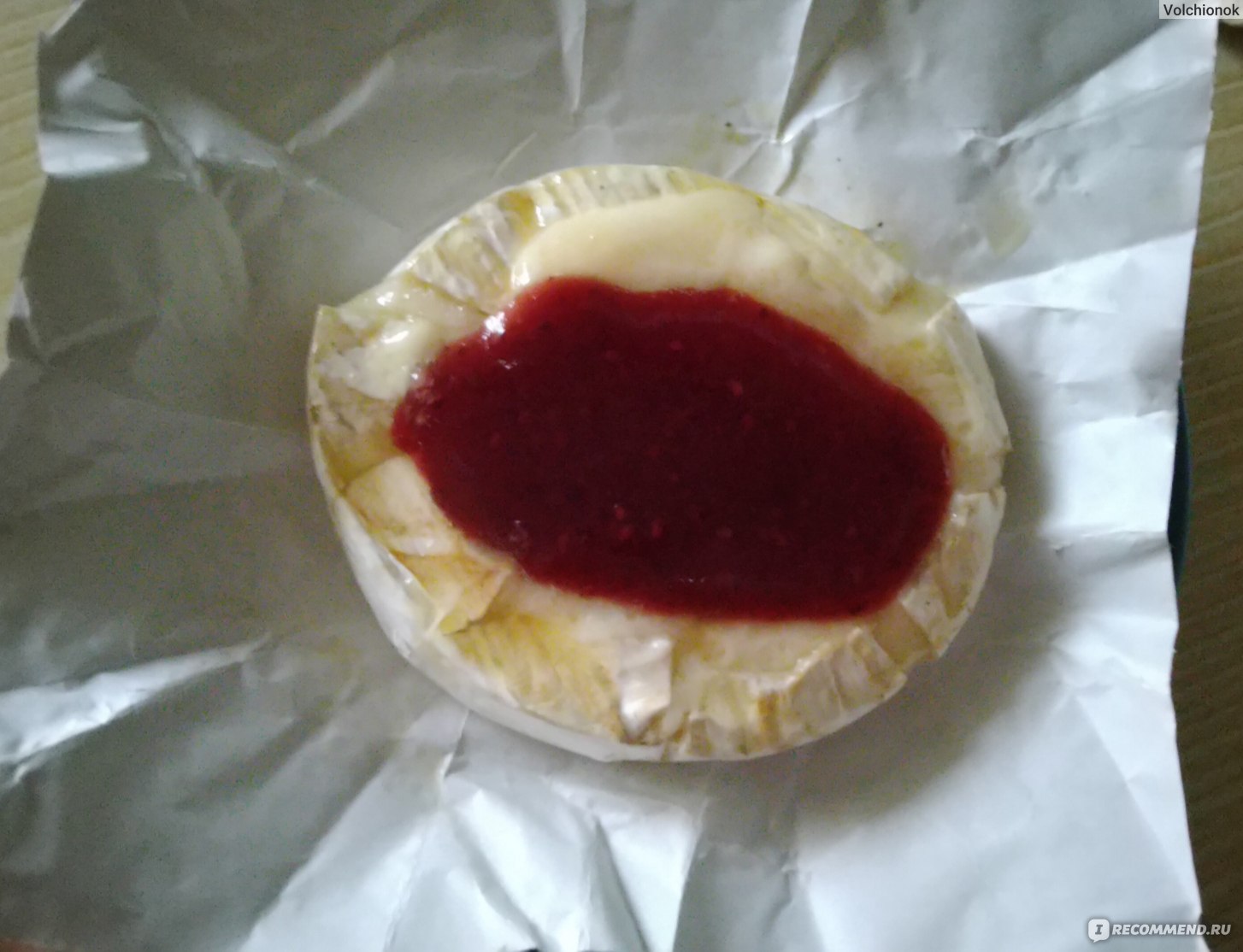 Сыр Mlekovita мягкий с плесенью камамбер (Camembert natural cheese) -  «Правильно приготовленный камамбер это вкуснятина, от которой невозможно  оторваться. + Мой рецепт.» | отзывы