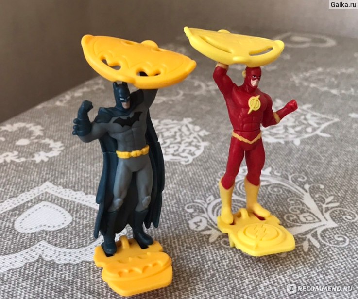 Kinder surprise justice league online