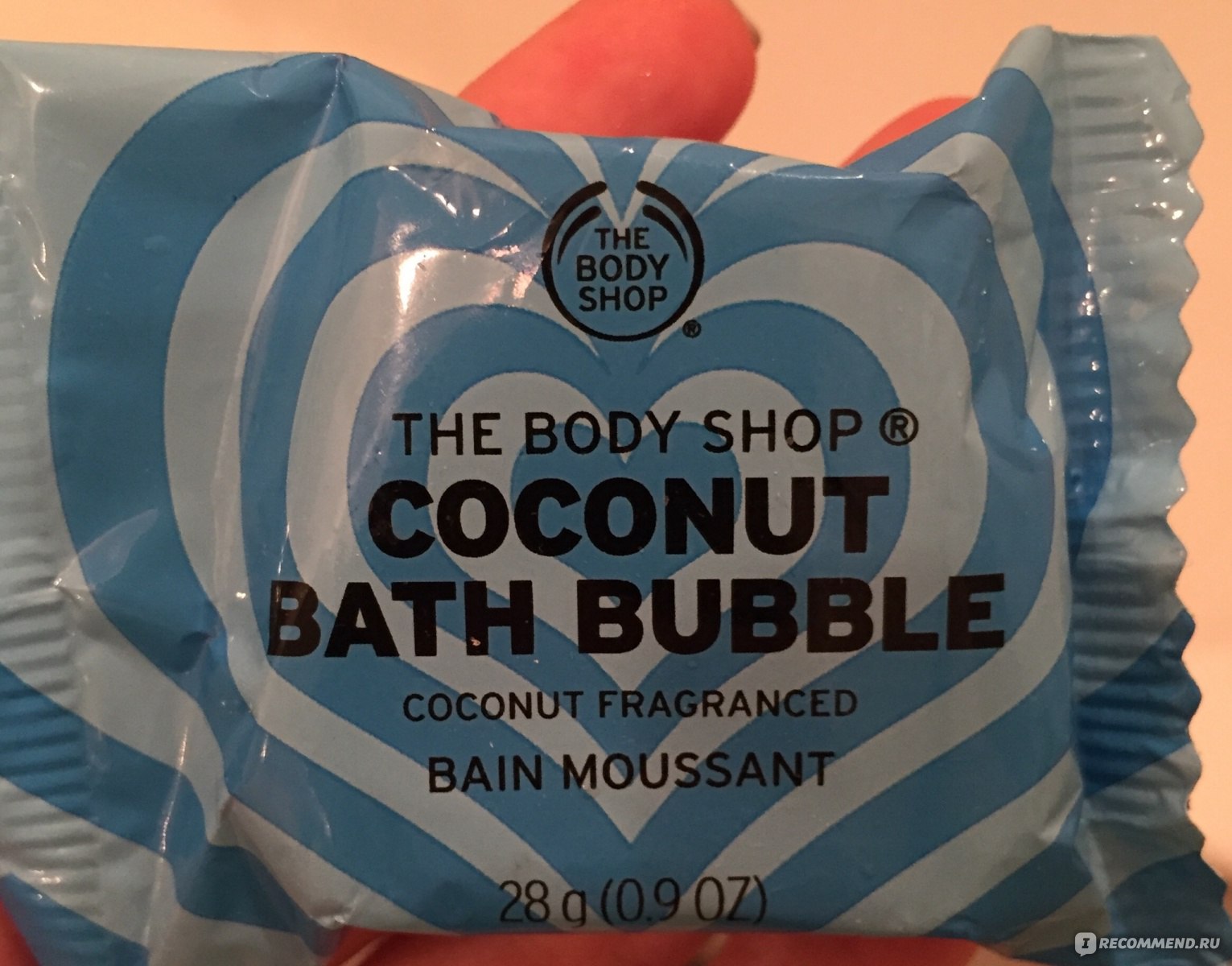 Пузырек отзывы. Боди шоп пена для ванн. The body shop Bath Bubble Coconut твердая пена для ванны. Пена для ванны для мальчишек Milky Bubble Bath Италия.