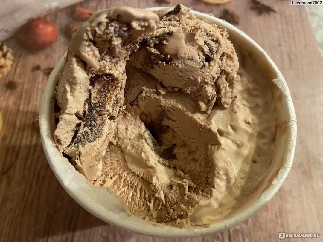 Мороженое Snickers Ice Cream с пастой из арахиса, арахисом в шоколаде,  карамелью и какаосодержащей прослойкой - «Отличное лекарство от плохого  настроения, скуки, хандры и депрессии. Принимать ежедневно!» | отзывы