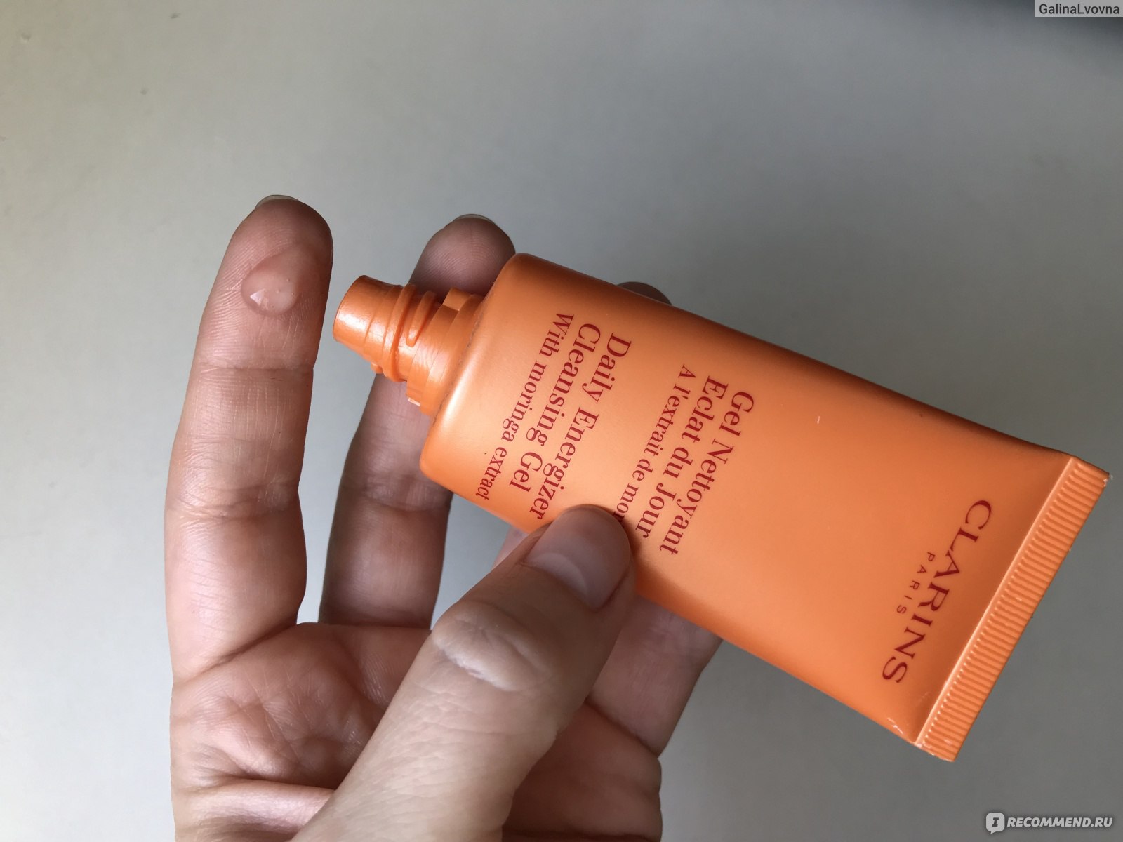 Clarins гель для душа. Кларанс гель для умывания мужской.