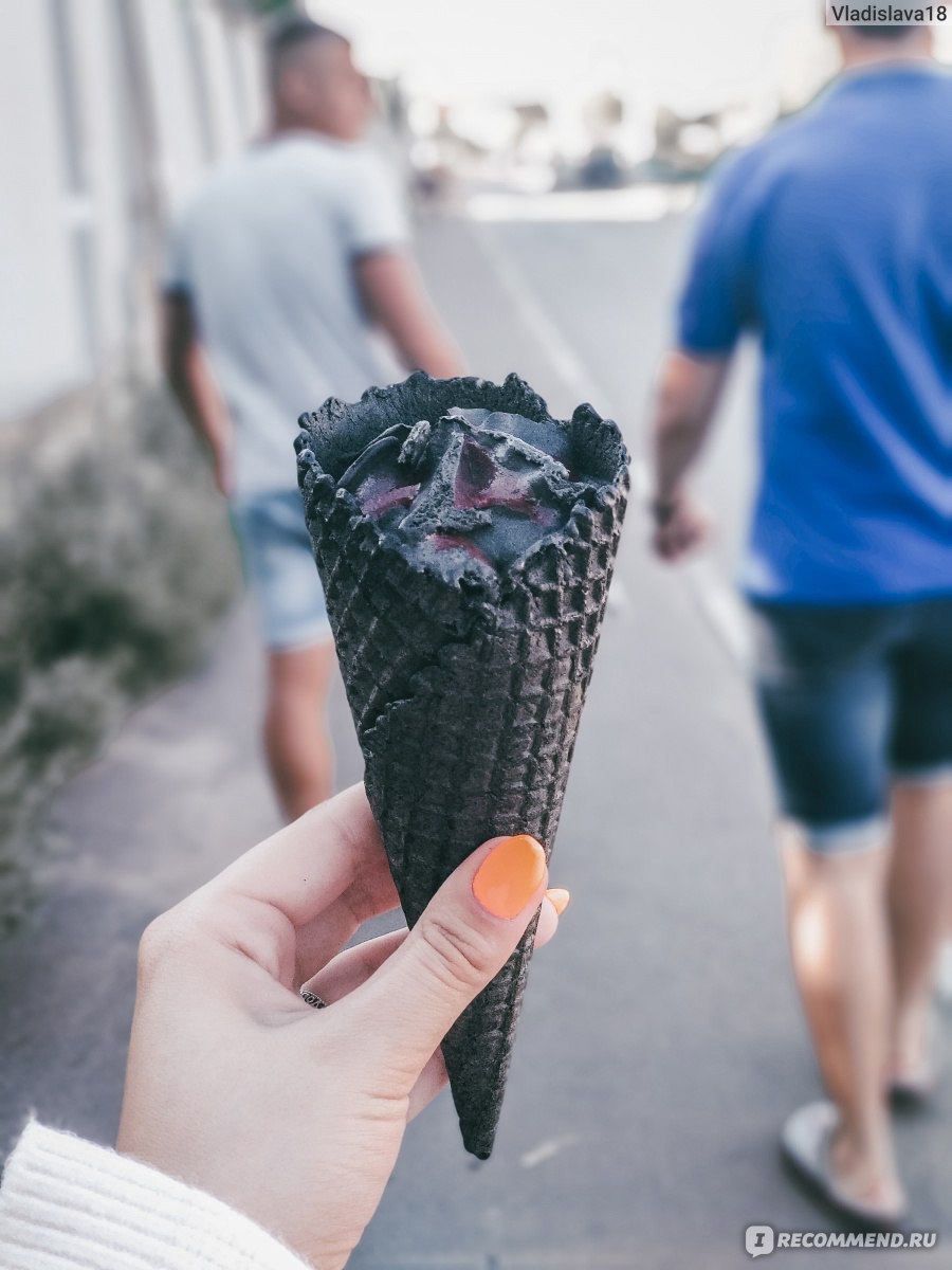 Колибри мороженое черная клубника
