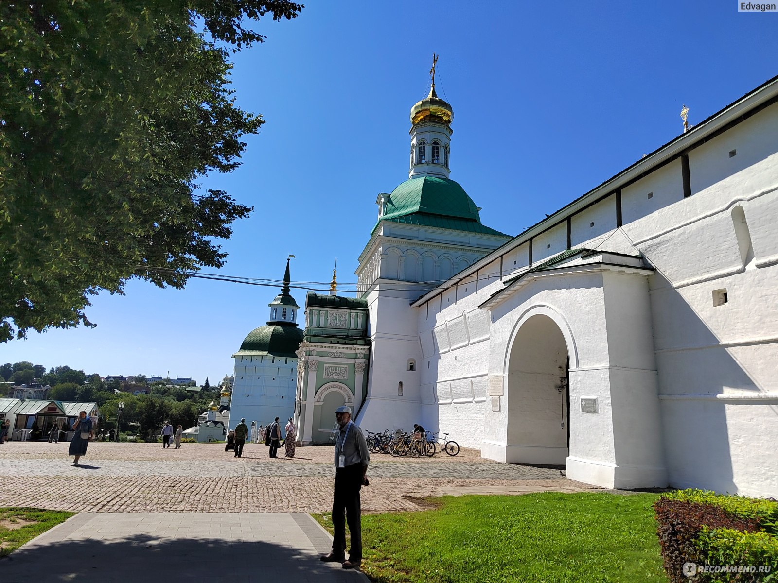 Троице-Сергиева Лавра, Сергиев Посад - «Место, где должен побывать каждый.  Самый почитаемый монастырь страны.» | отзывы