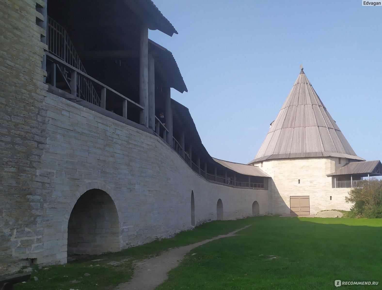 Село Старая Ладога Ленинградская область - «Потрогать руками историю  России, прикоснуться к русской природе.» | отзывы