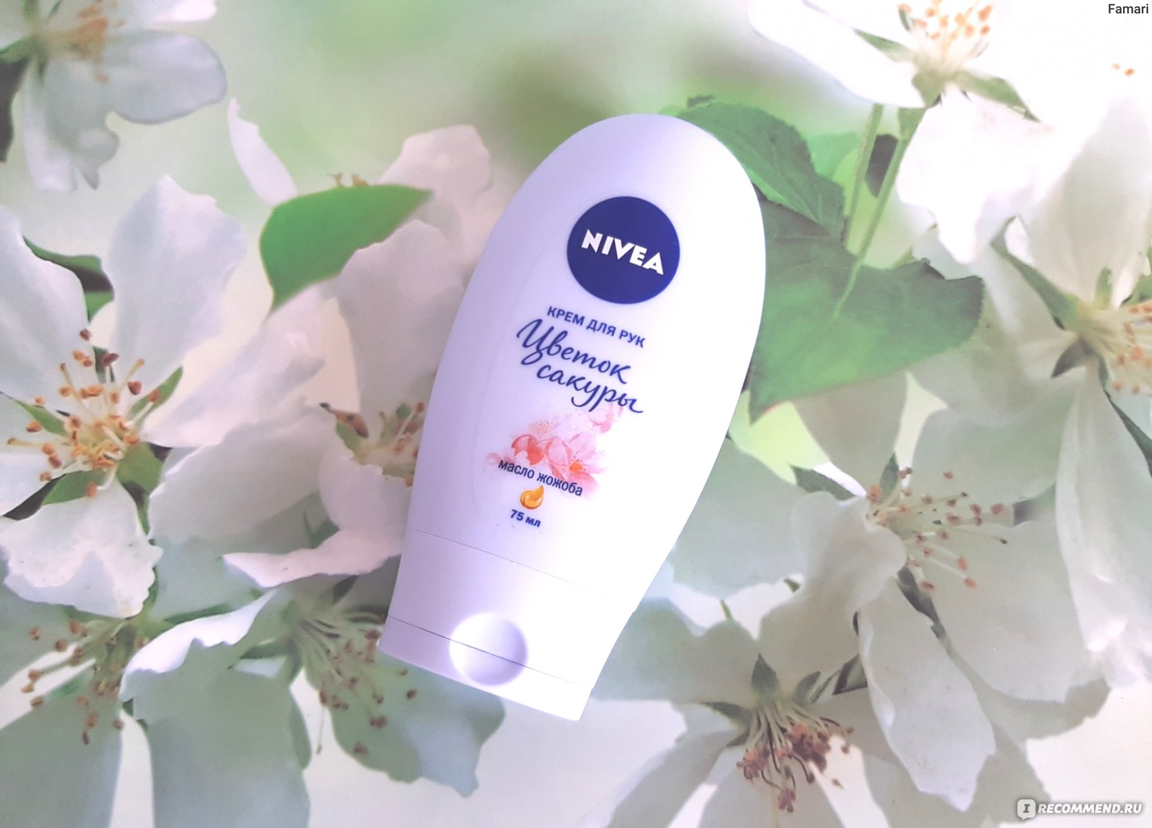 Крем для рук NIVEA Цветок сакуры - «🌸 Чтобы заполучить такой формат тубы -  пришлось ухитриться 🤭 Крем для рук Nivea Цветок сакуры на моей нормальной  коже рук » | отзывы