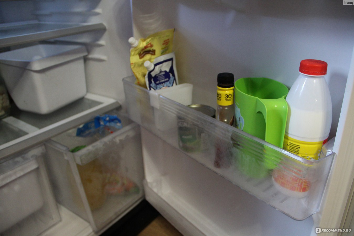 Холодильник Sharp SJ-pc58abk