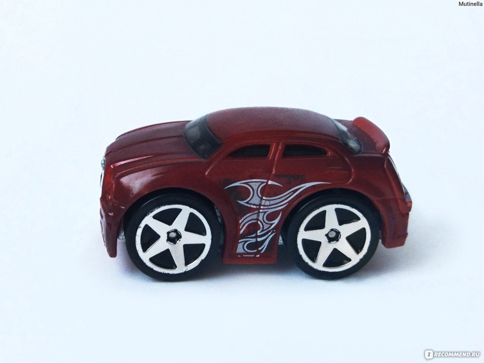 Hot Wheels Меняющая цвет машинка 