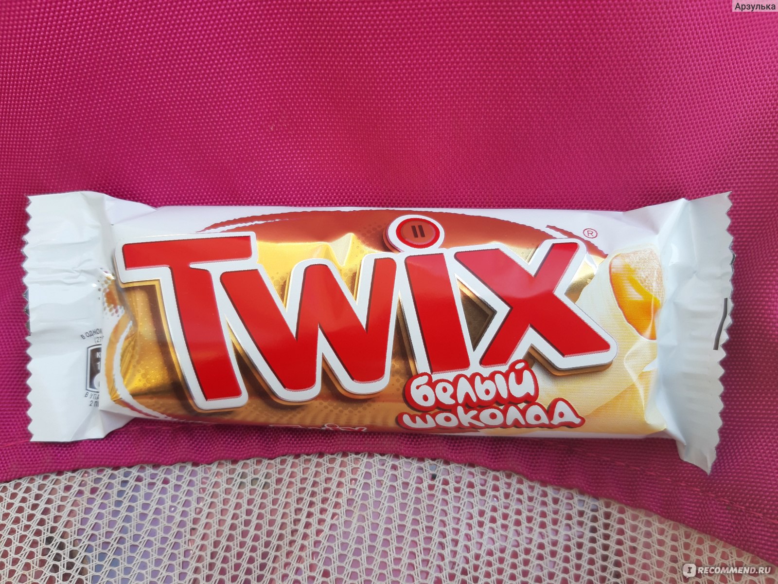 Twix белый, шоколадный батончик 55 г