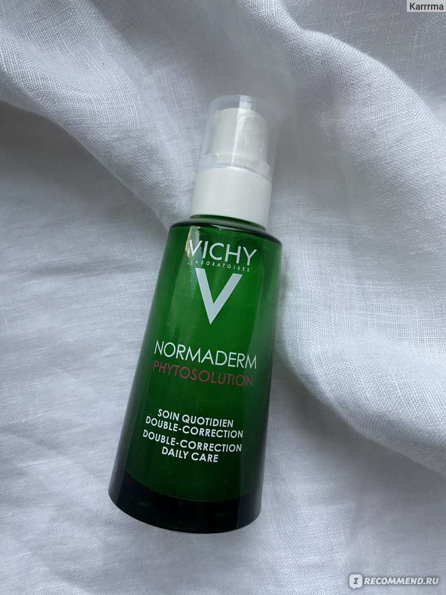 Normaderm корректирующем уходе двойного действия. Vichy Normaderm phytosolution soin quotidien Double correction Daily Care.