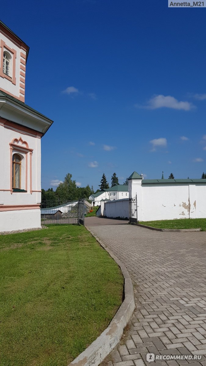 Валдайский Иверский Святоозерский Богородицкий мужской монастырь, Валдай -  «Дорога, парковка, сама территория, благоустройство Валдайского Иверского  Богородцкого мужского монастыря. » | отзывы