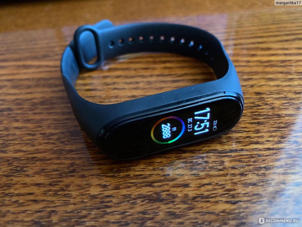 Фитнес-браслет Xiaomi Mi Band 4 - «История о том, как часы хочется разбить  😝» | отзывы