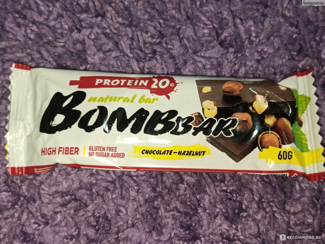 Bombbar шоколад протеиновый батончик. Протеиновый батончик Bombbar Chocolate-Hazelnut шоколад-фундук. Батончик Бомбар шоколад с фундуком. Протеиновый батончик Bombbar шоколад-фундук 60 г. Bombbar батончик шоколад с фундуком.