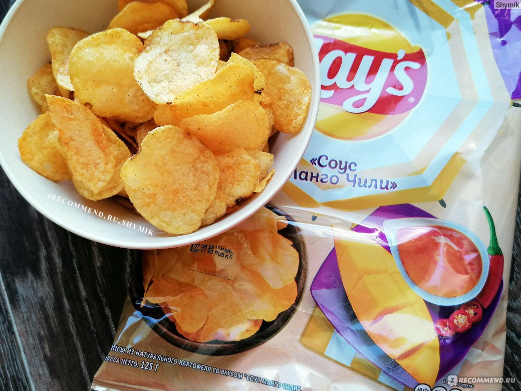 Чипсы картофельные Lays 