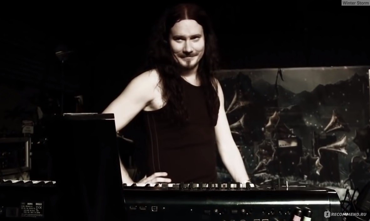 Nightwish poet. Nightwish Туомас Холопайнен. Ту́омас Лаури Йоханнес Холопайнен. Туомас Холопайнен молодой.