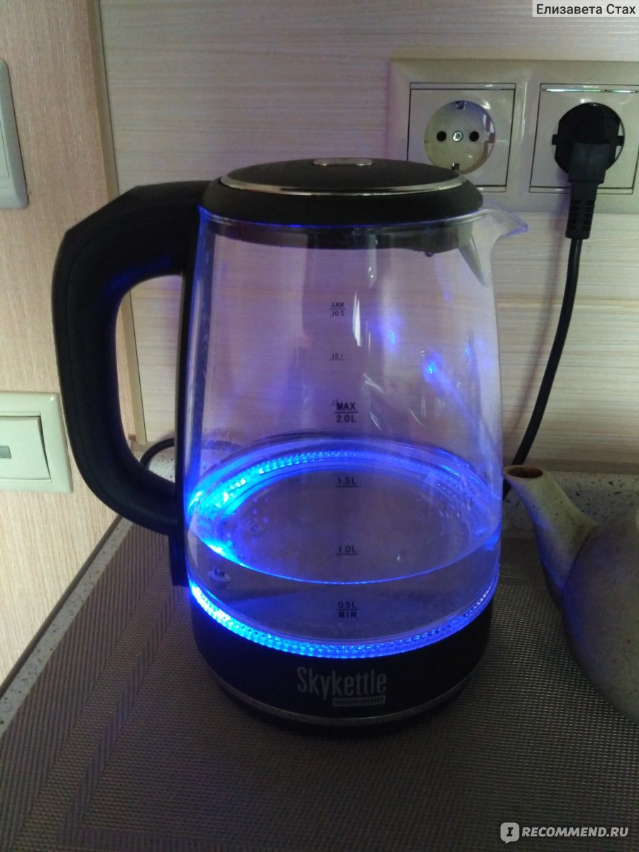 Чайник redmond rk g200s. Redmond SKYKETTLE RK-g200s. Чайник Redmond SKYKETTLE g200s. Электрический чайник Redmond SKYKETTLE RK-g200s.