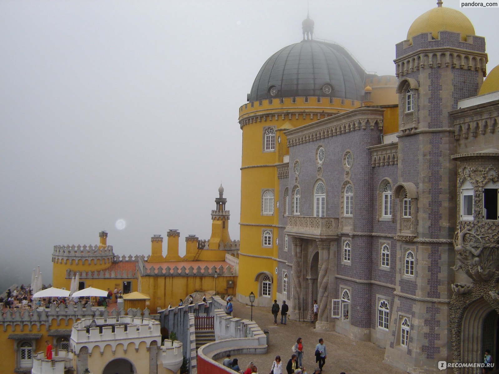 Дворец Пена Синтра Португалия (Palacio Nacional da Pena Sintra Portugal) -  «Дворец Пена Синтра Португалия (Palacio Nacional da Pena Sintra Portugal)  Расписание и цены. Высоко, красочно и море туристов: стоит ли ехать