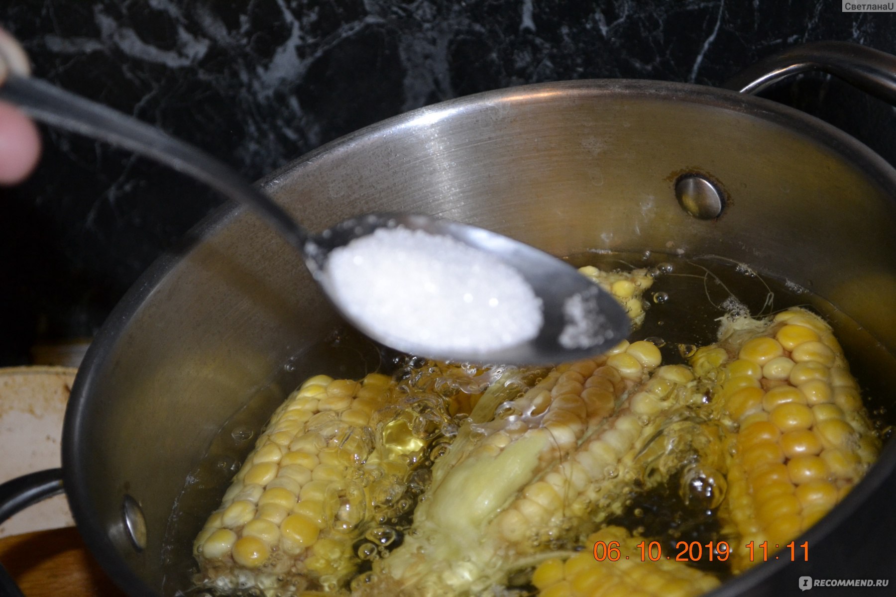 Варка кукурузы в кастрюле