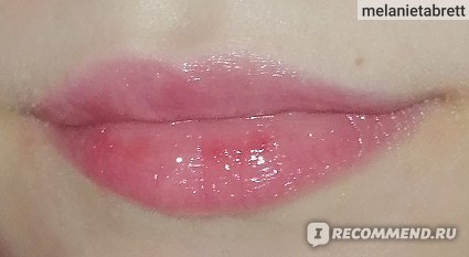 Бальзам для губ Ив Роше / Yves Rocher Питательный с Оттенком Framboise фото