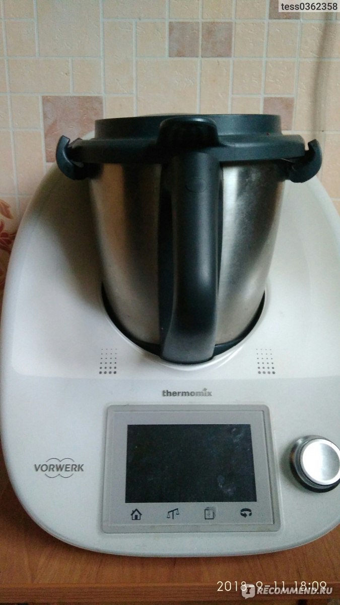 Кухонный комбайн Vorwerk Thermomix TM5 - «многофункциональный помощник  научит готовить, при этом сэкономит место на кухне и время хозяйки» | отзывы