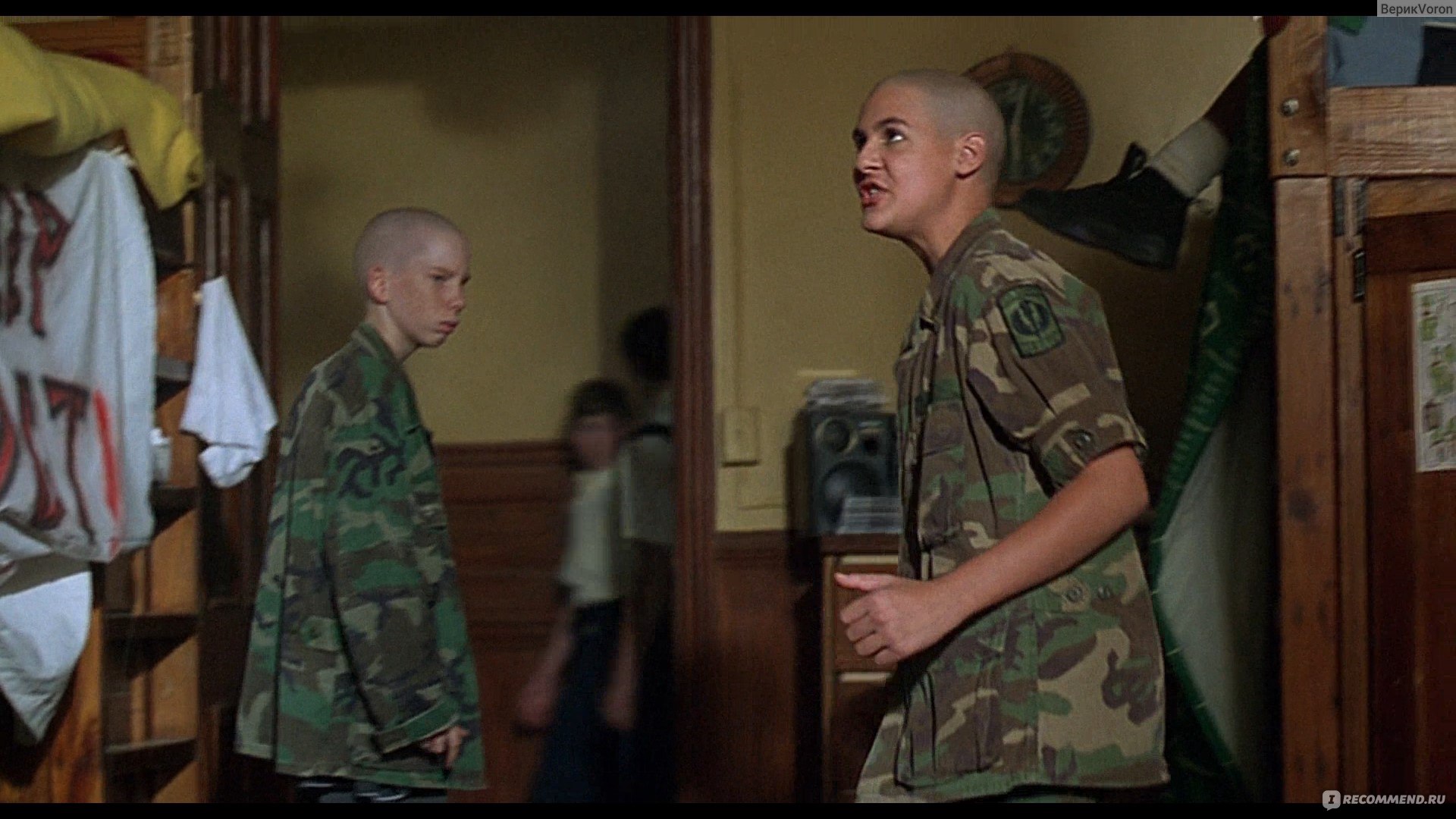 Майор Пейн / Major Payne (1995, фильм) - «Юморной фильм с военным уклоном.  Кроме ёлки никто серьезно не пострадал.» | отзывы