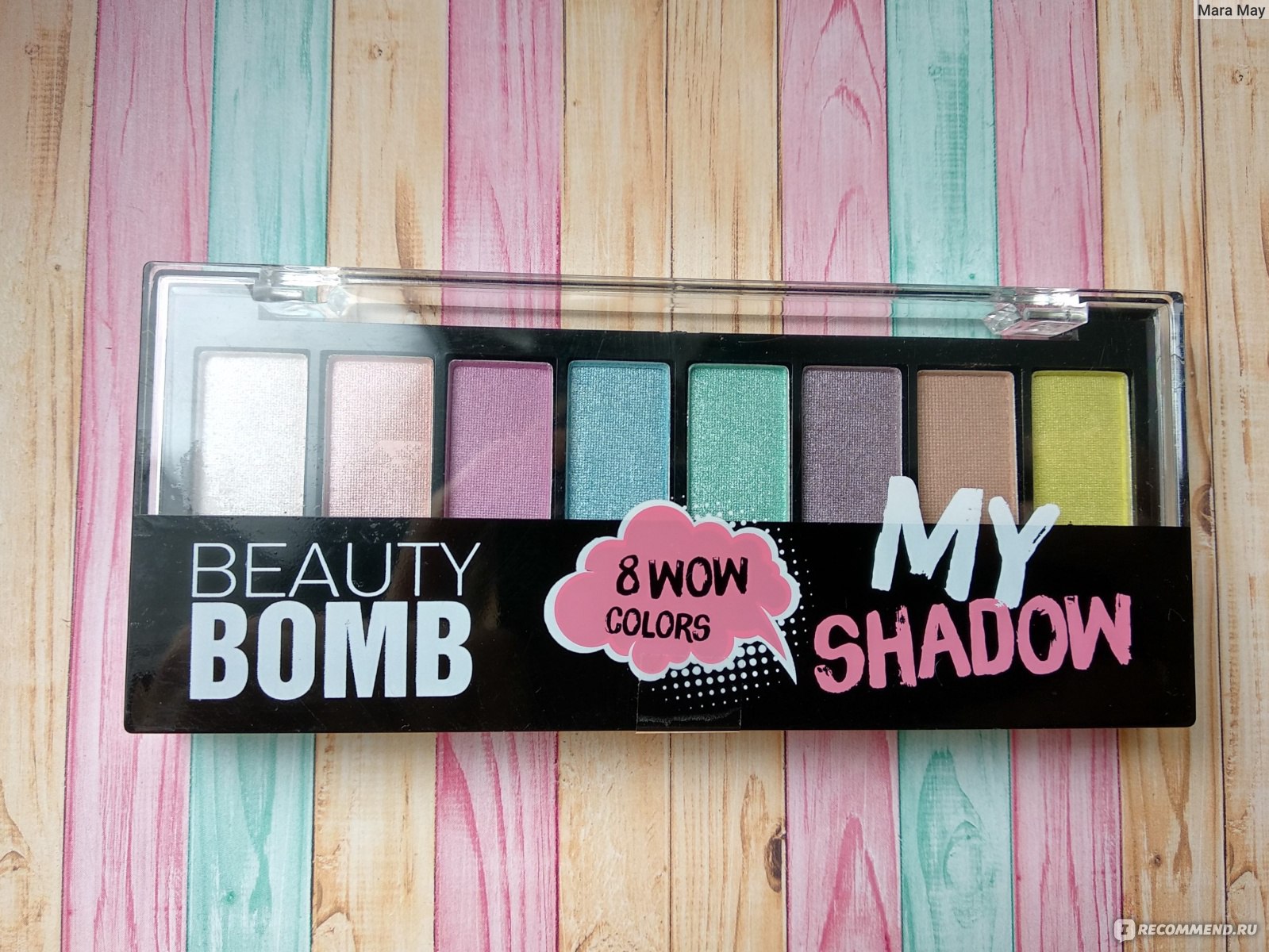 Палетка для глаз BEAUTY BOMB EYESHADOW PALETTE 