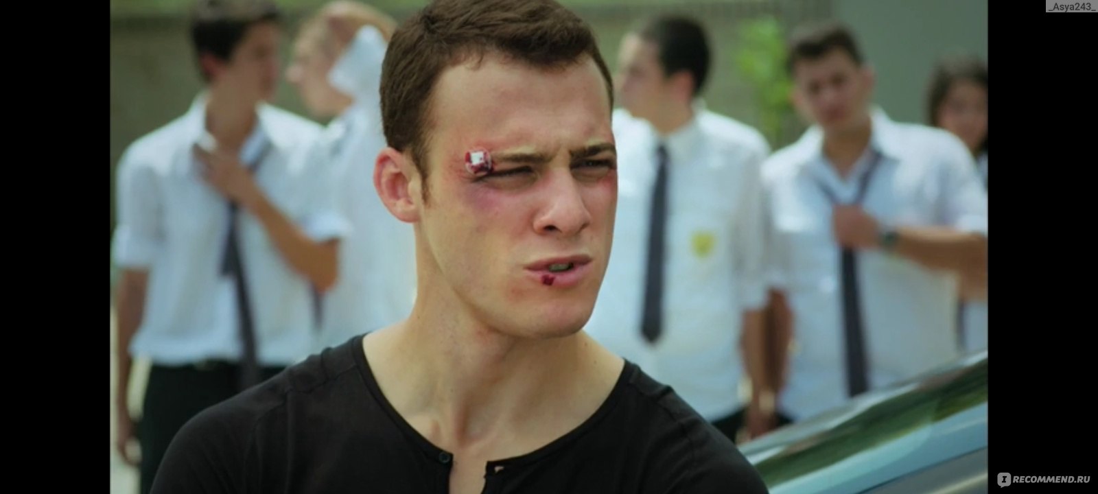 Біздің әйелдер жағажайда