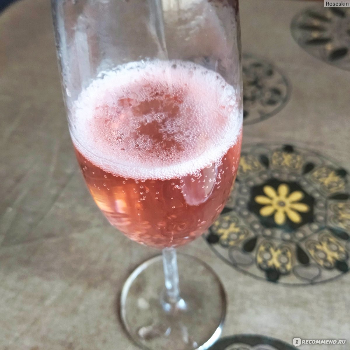 Напиток винный газированный Bosca Rose розовый полусладкий  фото