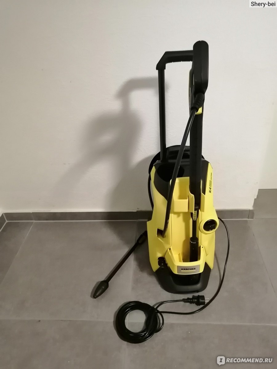 Karcher K4. 