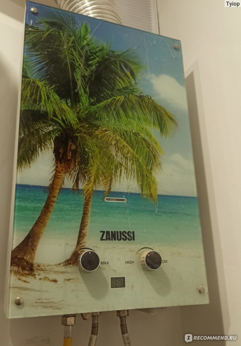 Водонагреватель проточный газовый Zanussi GWH 10 Fonte Glass Paradiso - « Холодная и горячая вода идут на усмотрение колонки» | отзывы