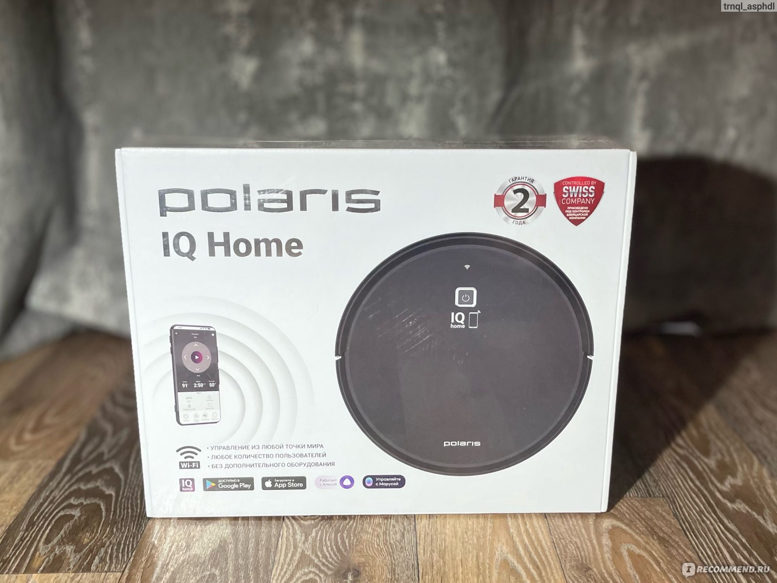 Робот-пылесос Polaris PVCR 0726 WI-FI IQ Home GYRO чёрный