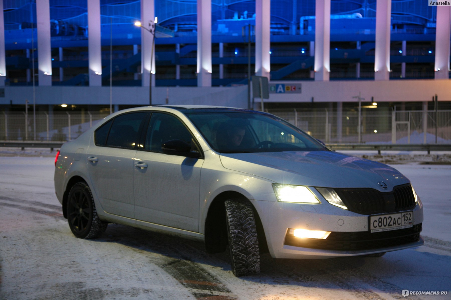 Skoda предлагает модели Octavia и Rapid в исполнении Black Edition