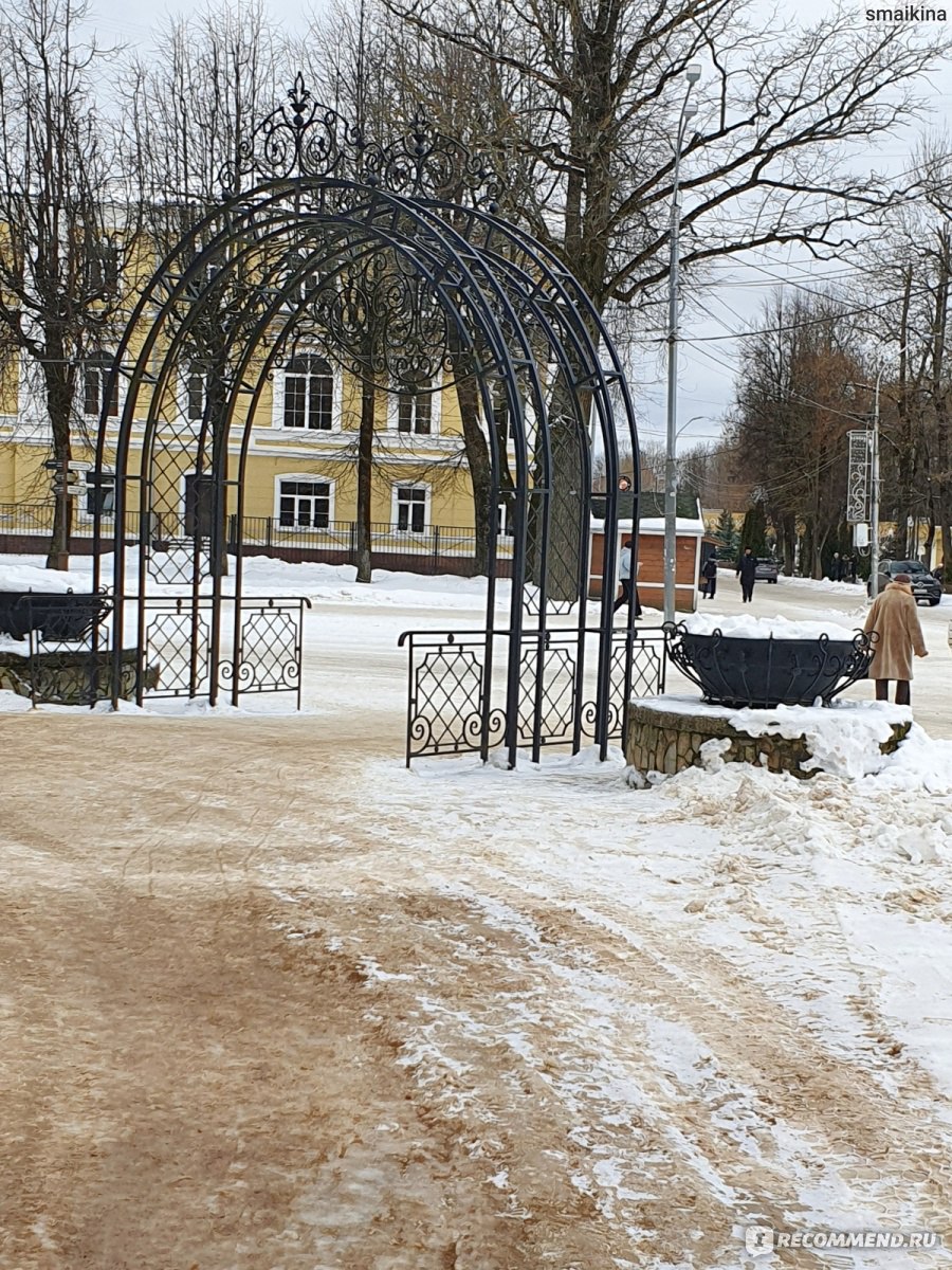 Городской сад имени М.И. Глинки (Блонье), Смоленск - «Приятно было бы  прогуляться тут летом, когда все в зелени» | отзывы