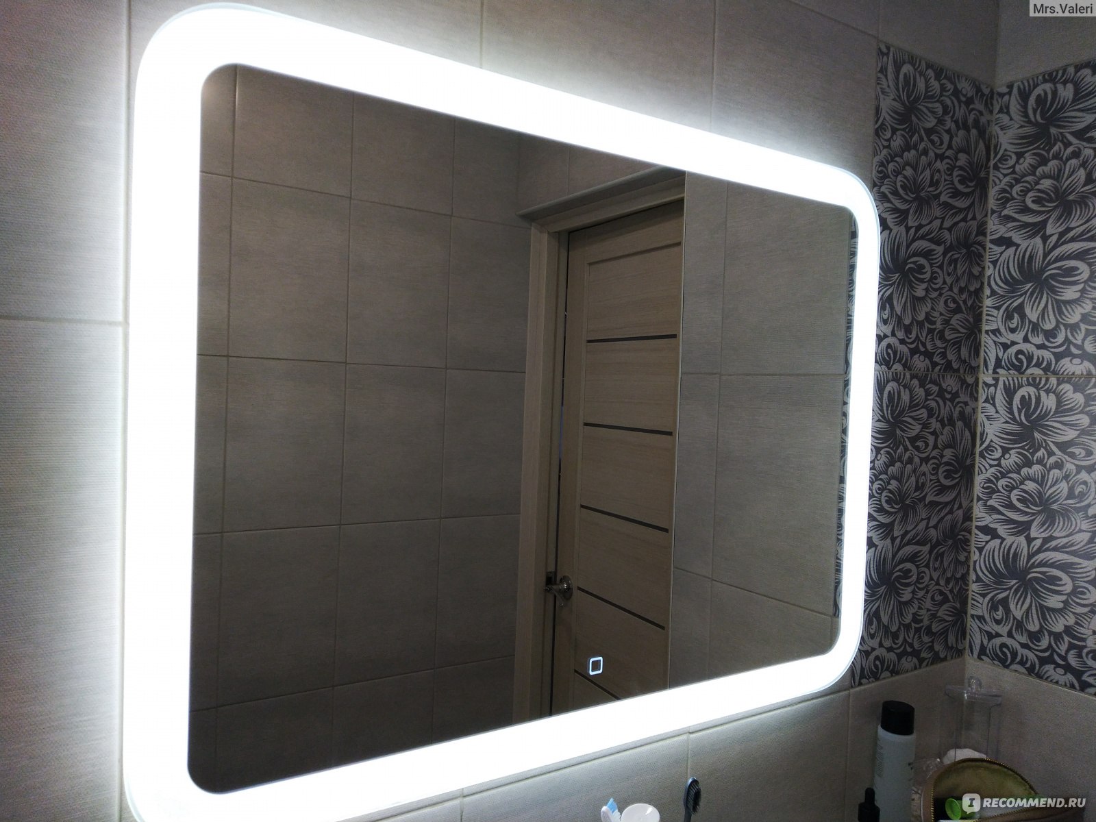 Леруа мерлен зеркало с подсветкой в ванную. Зеркало с подсветкой Леруа Мерлен. Зеркало с подсветкой в ванную Леруа Мерлен. Зеркало в ванну в Леруа Мерлен. Зеркало лед Леруа Мерлен.