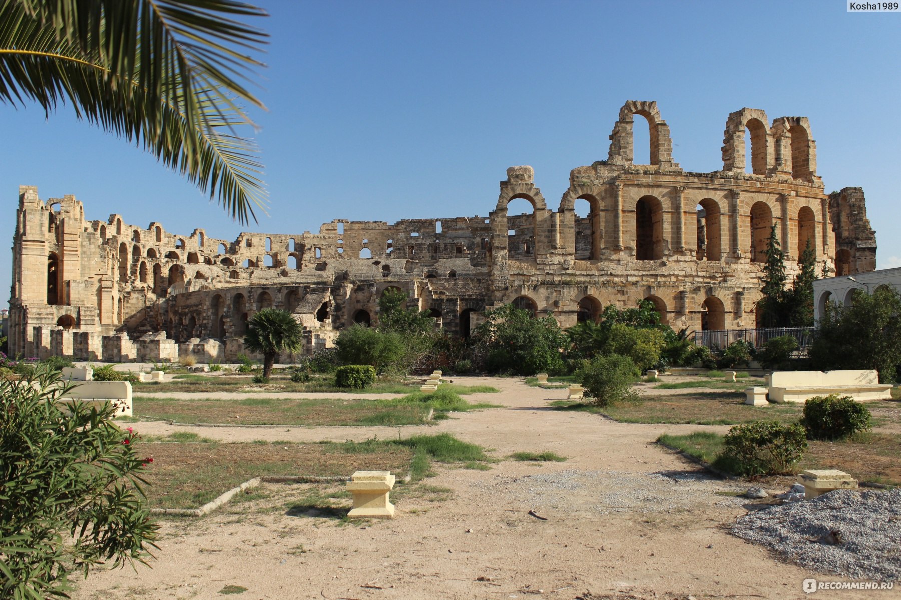 амфитеатр в тунисе