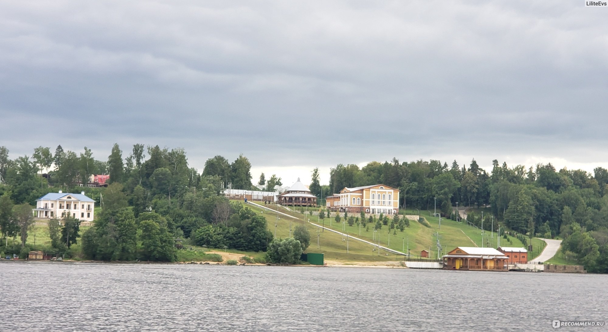 остров медведева в астрахани