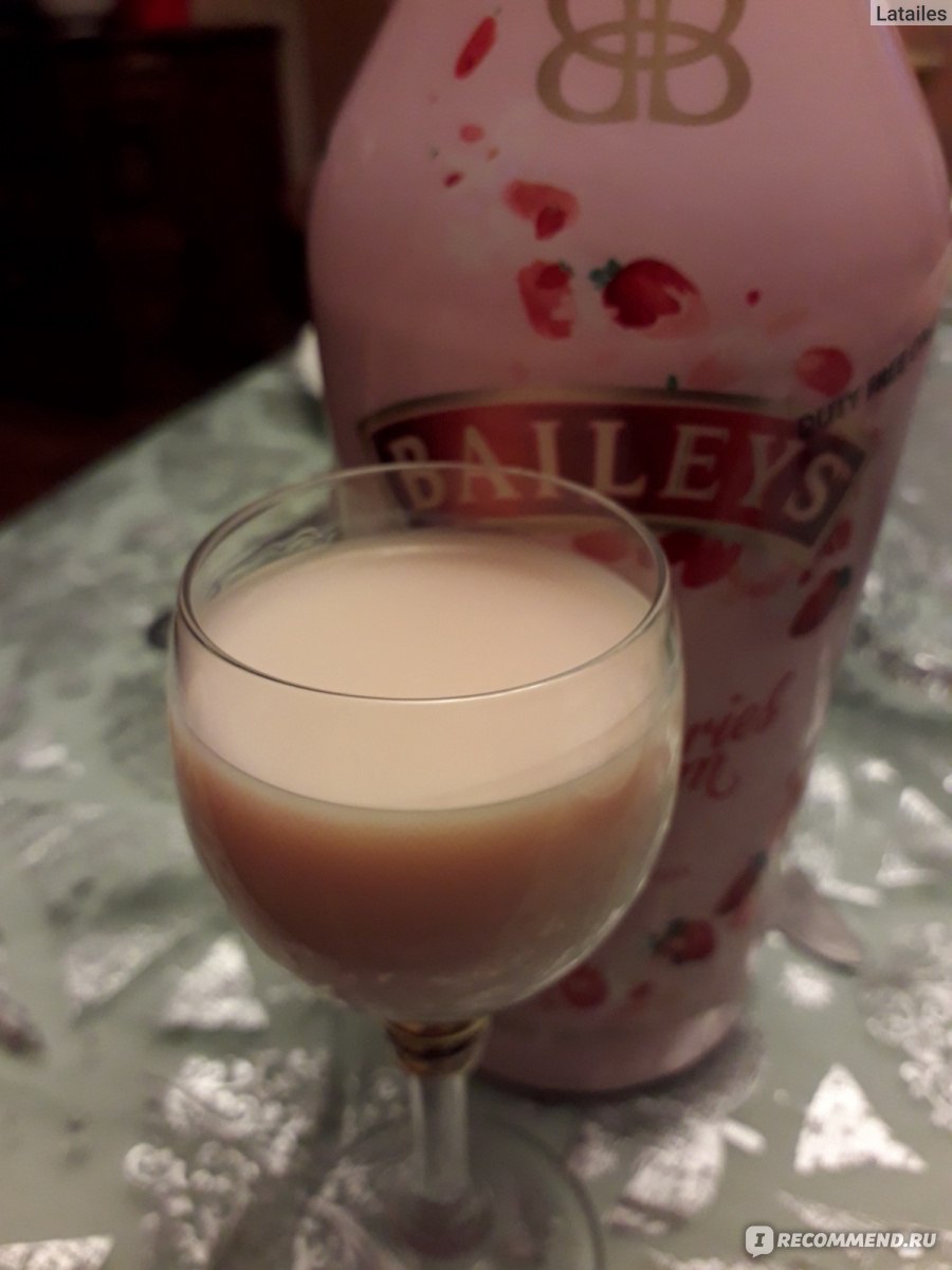 Ликер Baileys Strawberries Cream