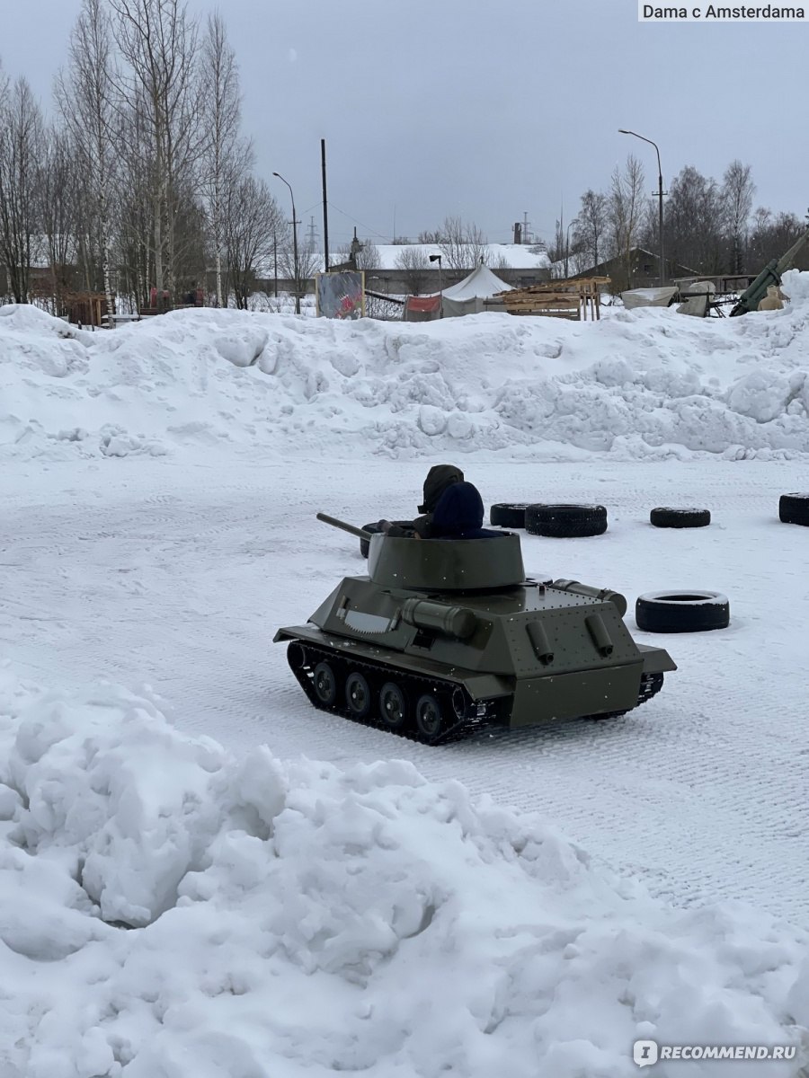 Танковый парк Стальной десант, Санкт-Петербург - «Танки наступают или где в  пригороде Санкт-Петербурга можно интересно провести время и покататься на  танке. Впечатление, цены и как доехать » | отзывы