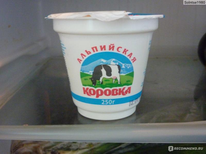 Сметана альпийская коровка. Сметанный продукт Альпийская коровка. Сметана Альпийская коровка производитель. Альпийская коровка 15 400г.