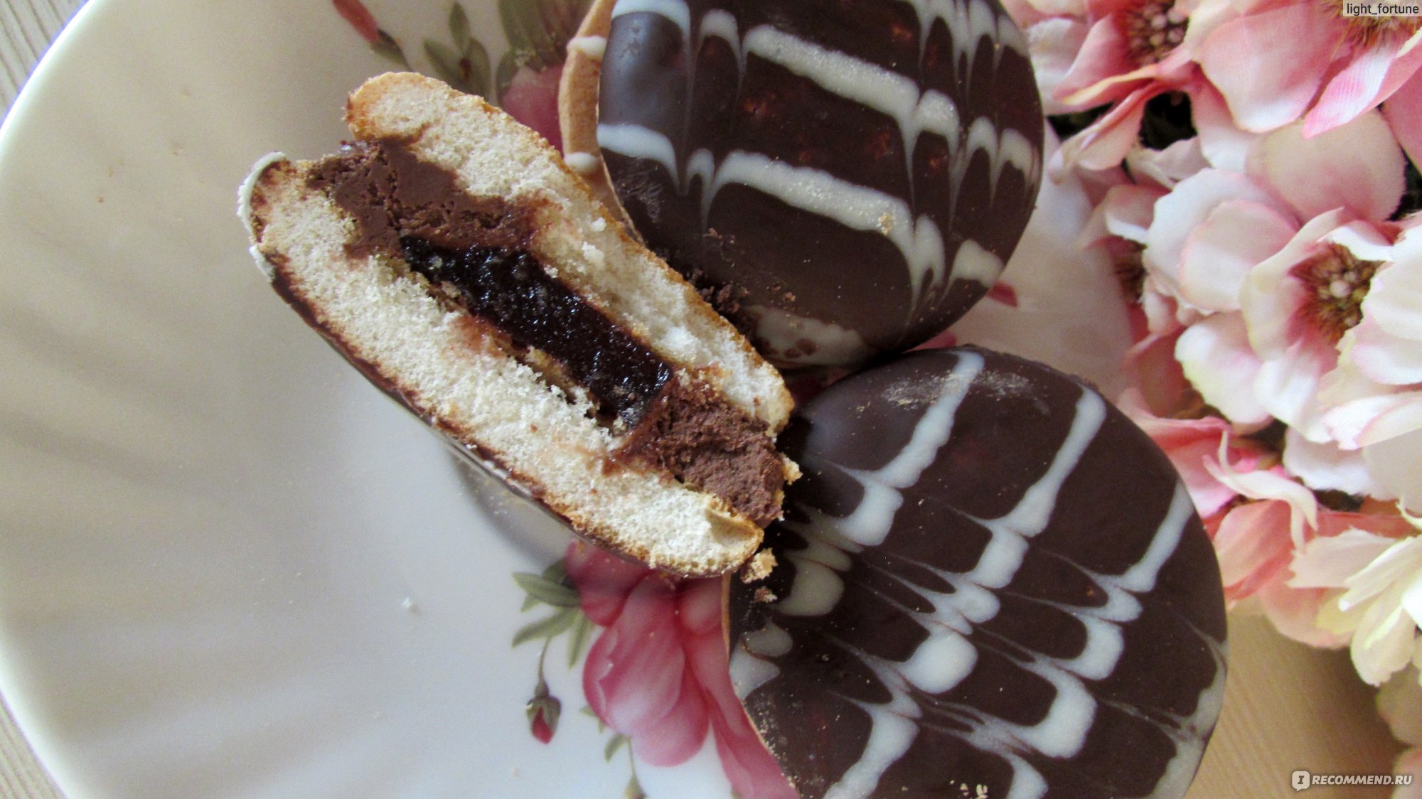 Бисквитное печенье FEINY BISCUITS Jaffa sandwich chocolate cream-cherry -  «Вкусный десерт к черному чаю без добавок, для любителей послаще. » | отзывы