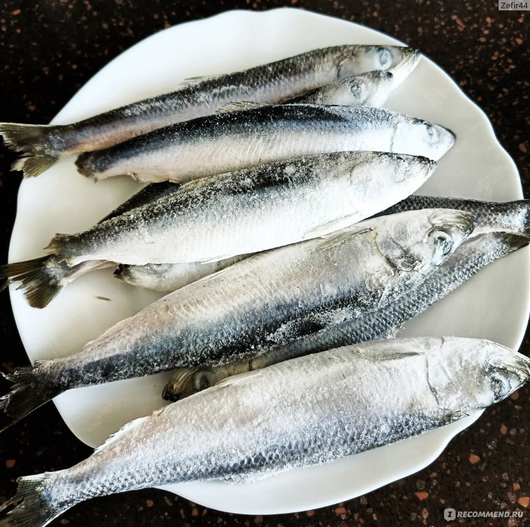 Рыба Свежемороженая Салака - «Бюджетная и вкусная рыба! В отзыве расскажу  секрет... как быстро почистить рыбу без лишней грязи!» | отзывы