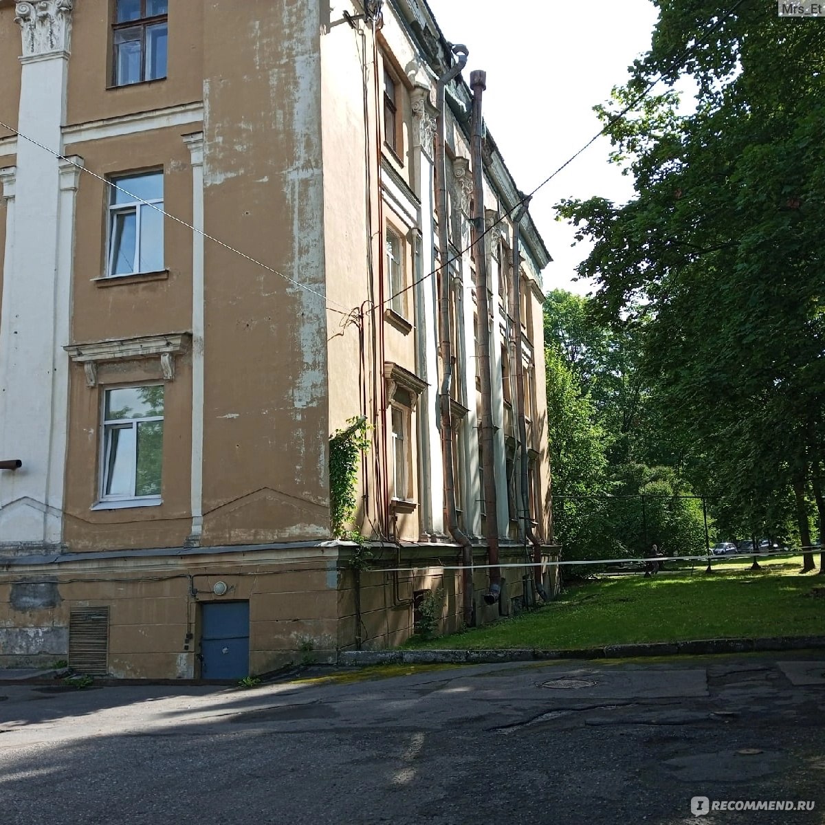 ГБУЗ Городской клинический онкологический диспансер, Санкт-Петербург - «Мне  пришлось сбежать накануне операции| Отвратительное отношение врачей и  персонала; чужая игла в кровати; плесень в еде и страшная атмосфера - все  это расхваленный онкоцентр