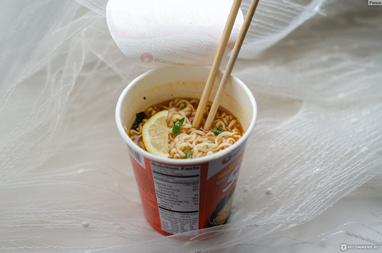 Лапша быстрого приготовления Nongshim Shrimp Острая со вкусом креветок ...
