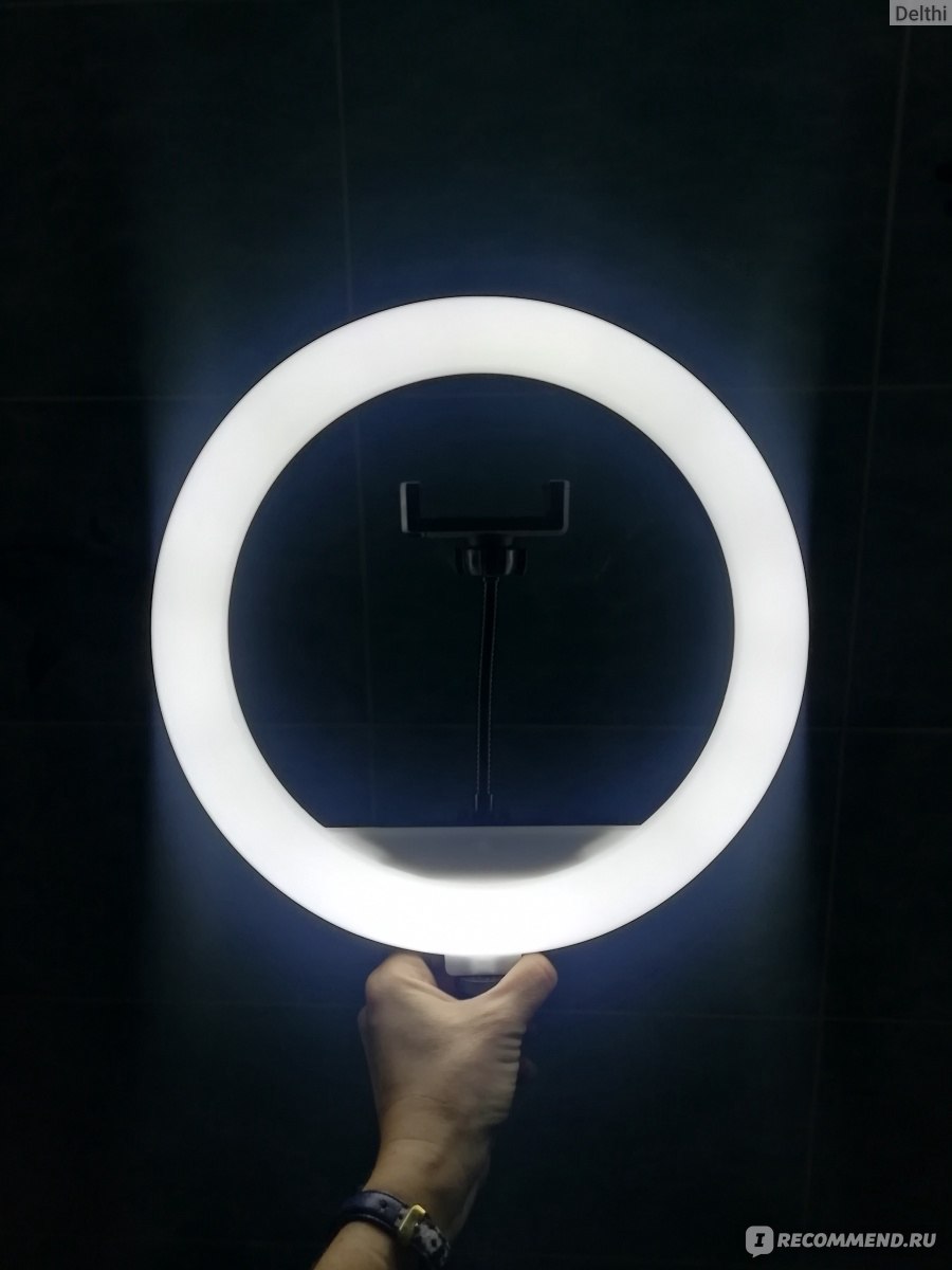 Лампа светодиодная кольцевая Ring Fill Light QX-300 со штативом для селфи и  профессиональной съемки - «Бюджетная кольцевая лампа 30см, светит вполне  неплохо, но крепеж ни о чем» | отзывы