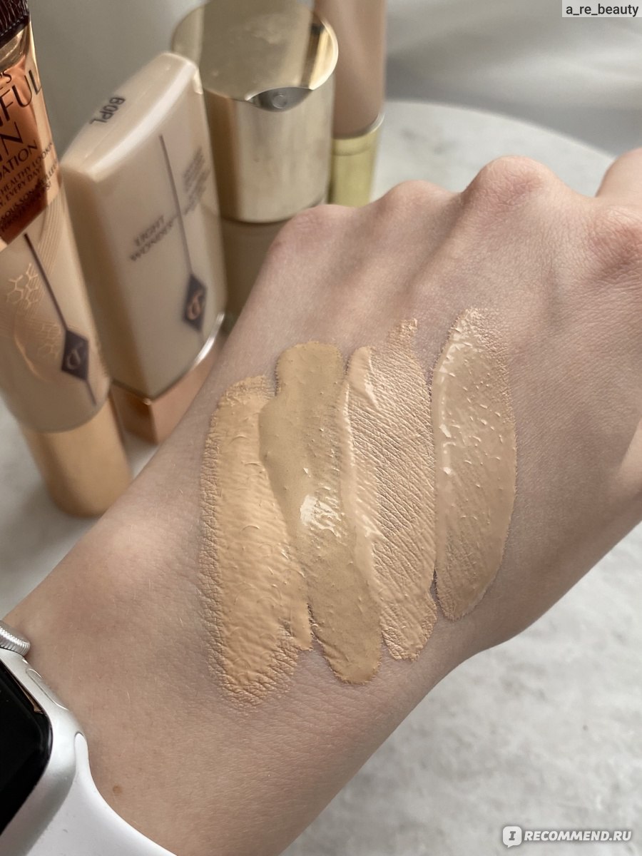 Тональный skin. Charlotte Tilbury beautiful Skin Foundation. Charlotte Tilbury Charlotte's beautiful Skin Foundation. Кларанс тональный крем Skin Illusion 103. Clarins Skin Illusion Velvet свотчи.