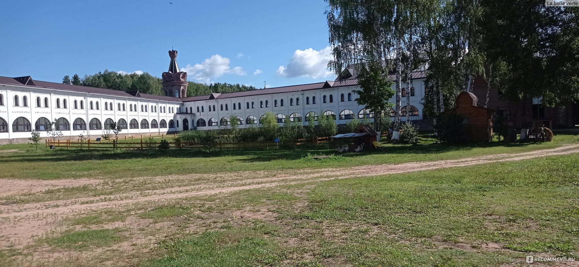 Николо-Сольбинский женский монастырь, Сольба Нагорьевское поселение  Переславский р-н. Ярославская обл. - «С чего началось наше путешествие по  северу. Потрясающее место посреди полей и яркого света 💓» | отзывы