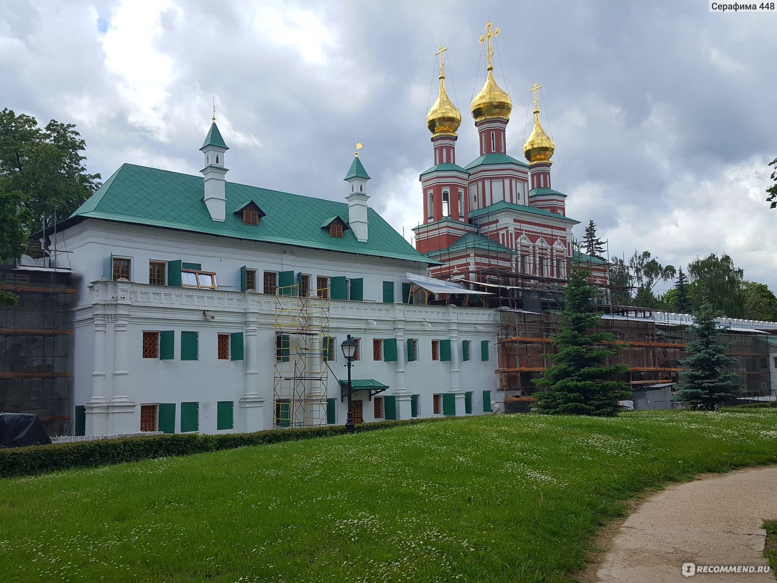 женские монастыри в москве